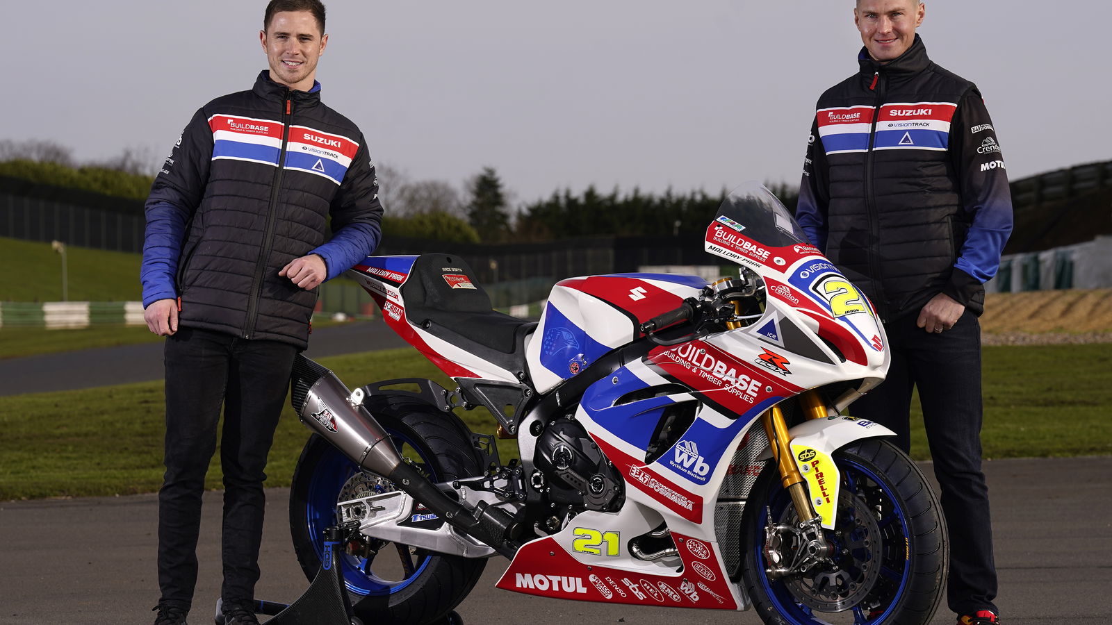 Iddon joins Buildbase Suzuki for 2022 BSB season, Kent stays with the team